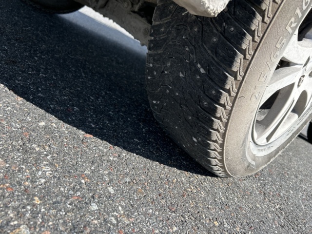 1383030-32 Subaru Outback 2.0 4WD Manuell, 150hk, 2011 (Reparationsobjekt)