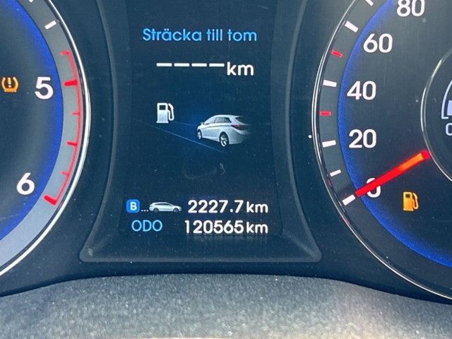 1383032-13 Hyundai i40cw 1.7 CRDi Manual, 136hp, 2014