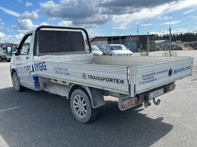 1383033-3 Volkswagen Transporter Chassi Cab T28 1.9 TDI Manuell, 102hk, 2008 (Reparationsobjekt)