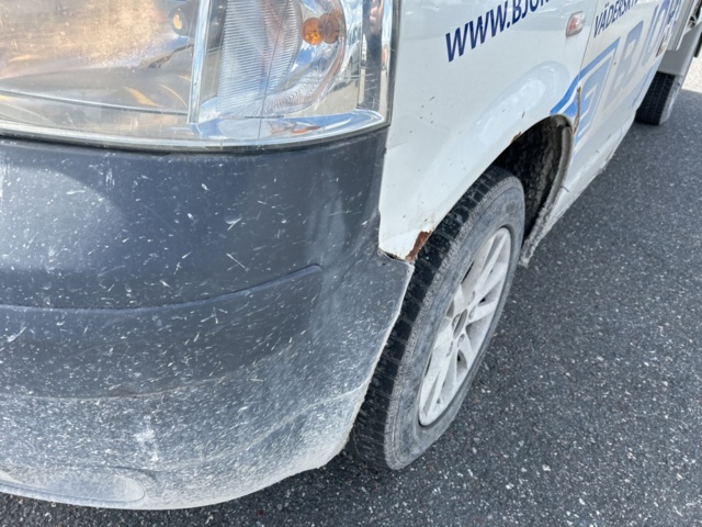 1383033-29 Volkswagen Transporter Chassi Cab T28 1.9 TDI Manuell, 102hk, 2008 (Reparationsobjekt)