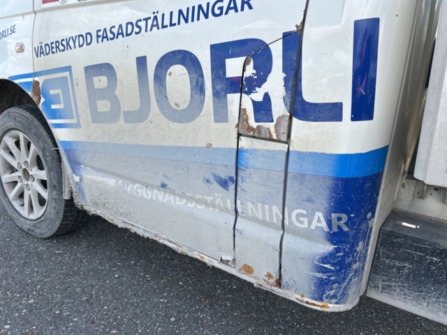 1383033-32 Volkswagen Transporter Chassi Cab T28 1.9 TDI Manuell, 102hk, 2008 (Reparationsobjekt)