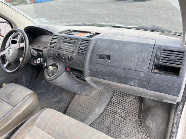 1383033-21 Volkswagen Transporter Chassi Cab T28 1.9 TDI Manuell, 102hk, 2008 (Reparationsobjekt)