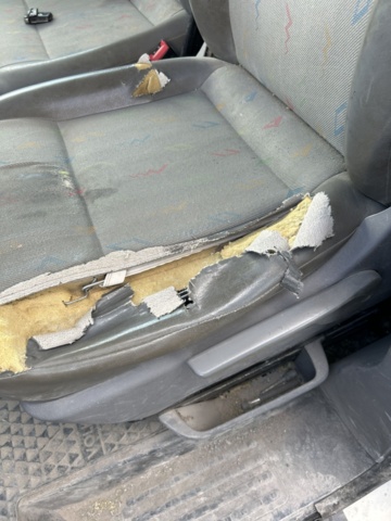 1383033-18 Volkswagen Transporter Chassi Cab T28 1.9 TDI Manuell, 102hk, 2008 (Reparationsobjekt)