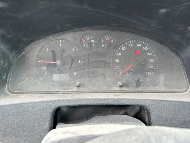 1383033-12 Volkswagen Transporter Chassi Cab T28 1.9 TDI Manuell, 102hk, 2008 (Reparationsobjekt)