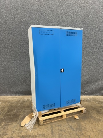 1402198-1 Kemikalieskåp Eurokraft Pro