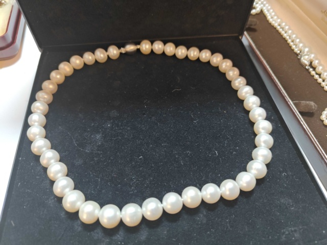 1130276-2 Pärlcollier 2 st tillv. JKa med lås i silver