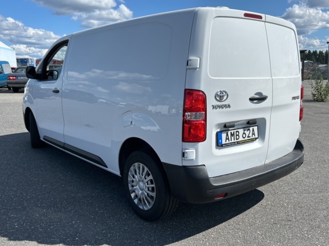 1383038-3 Toyota ProAce 2.0 D-4D Automatisk, 122hk, 2021