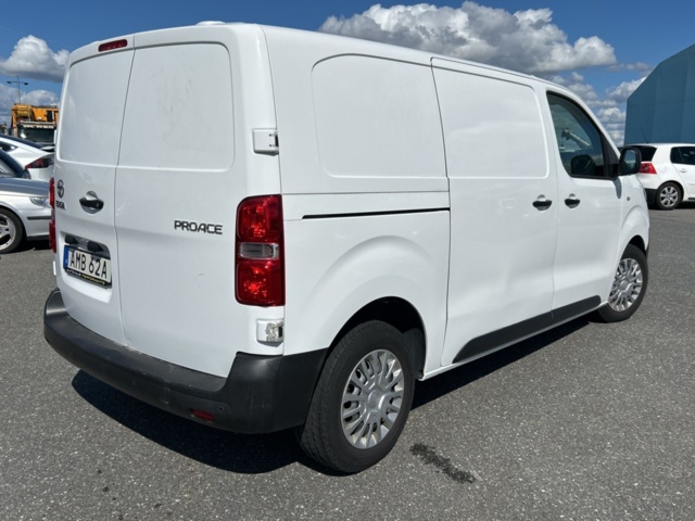 1383038-5 Toyota ProAce 2.0 D-4D Automatisk, 122hk, 2021