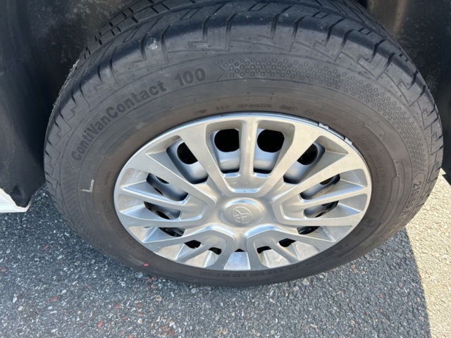 1383038-23 Toyota ProAce 2.0 D-4D Automatisk, 122hk, 2021