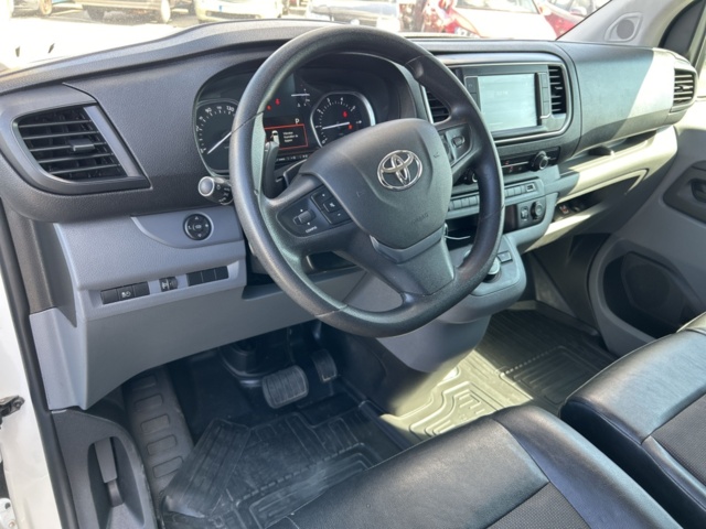 1383038-10 Toyota ProAce 2.0 D-4D Automatisk, 122hk, 2021