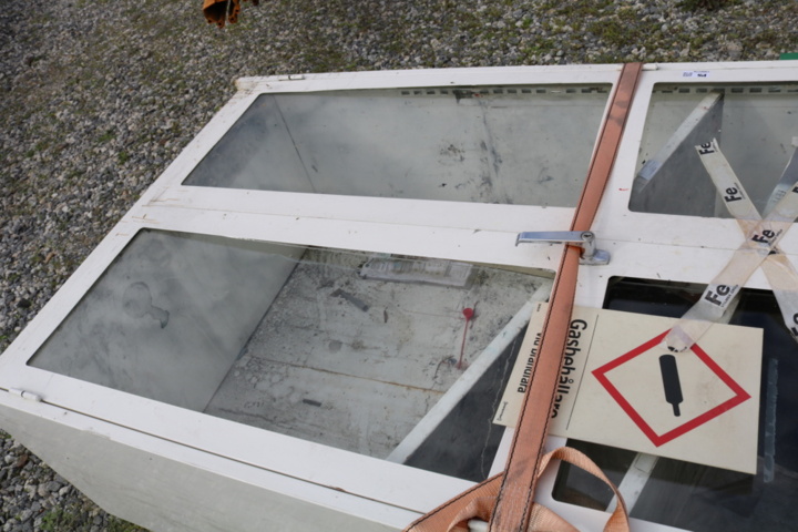 1300776-9 Kemikalieskåp