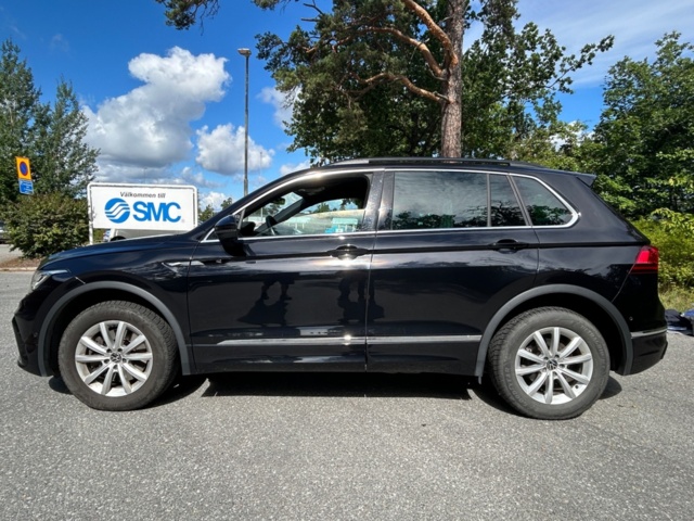 1332989-2 Volkswagen Tiguan 2.0 TDI DPF SCR 4Motion DSG Sekventiell, 200hk, 2021