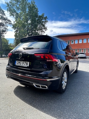 1332989-5 Volkswagen Tiguan 2.0 TDI DPF SCR 4Motion DSG Sekventiell, 200hk, 2021