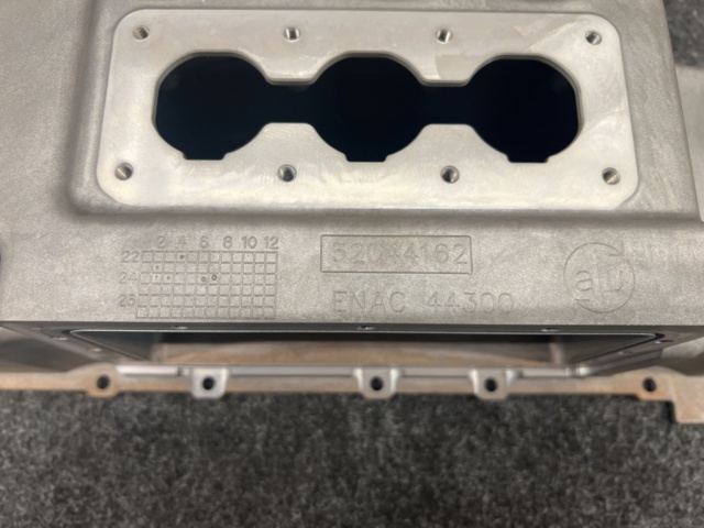 1402224-6 4 pcs Oil pan
