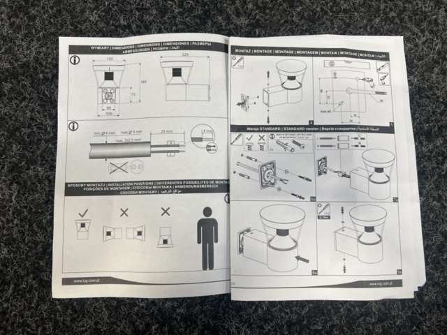1400222-9 Fasadbelysning LUG Avendia wall 10W 725LM 730 ANT