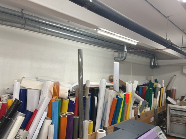 1296656-10 Rullar med tryck- och skyltmaterial