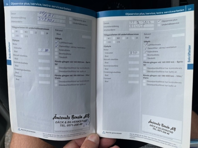 1401847-27 Mercedes-Benz Sprinter 316 CDI skåp baklift 2011