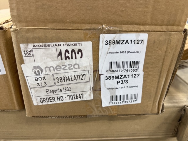 1402289-5 Assortment of various furniture