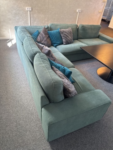 1355249-6 Soffa med bord