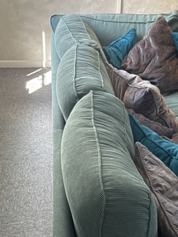 1355249-8 Soffa med bord