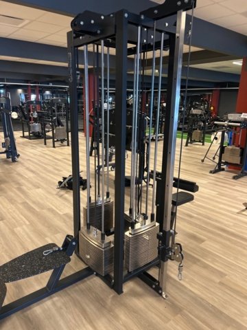 1402894-4 Fyrstation multigym med cable cross - Gymleco