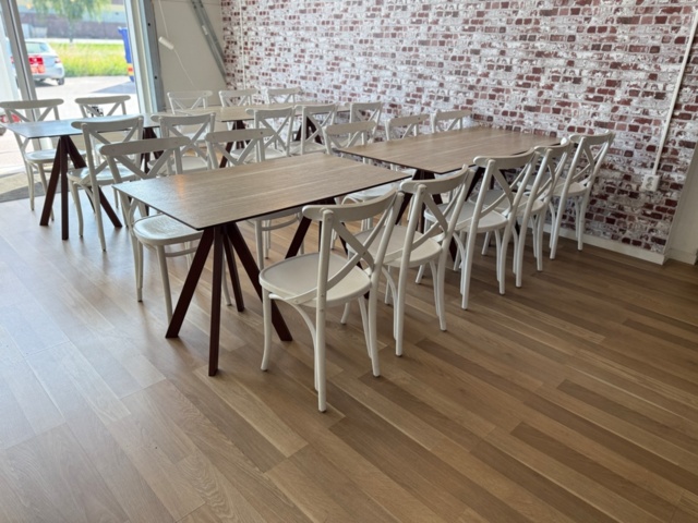 1176442-1 Restaurangmöbler, stolar och bord 4:or och 2:or runda och kvadratiska