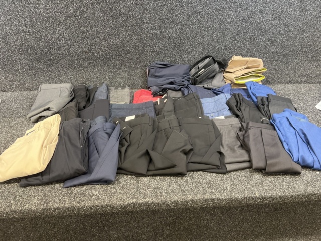 1402906-1 29 st Byxor Hugo Boss