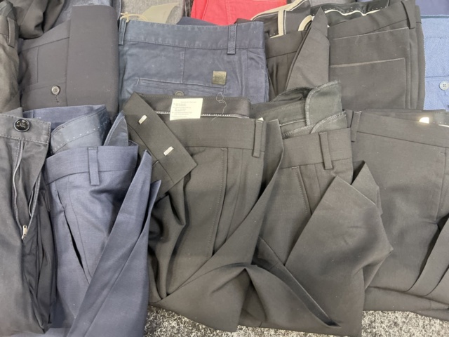 1402906-3 29 st Byxor Hugo Boss