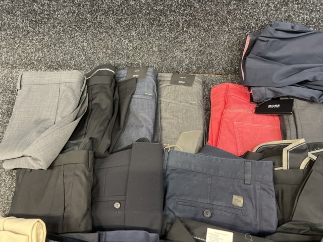 1402906-6 29 st Byxor Hugo Boss