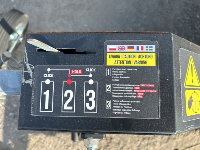 1377986-13 Maskintransport plattformstrailer 750kg Lorries PT75 2617 -2023