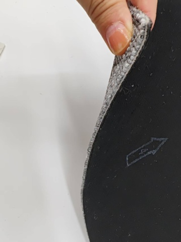 1404924-3 Nya kontorsmattor 200 m²