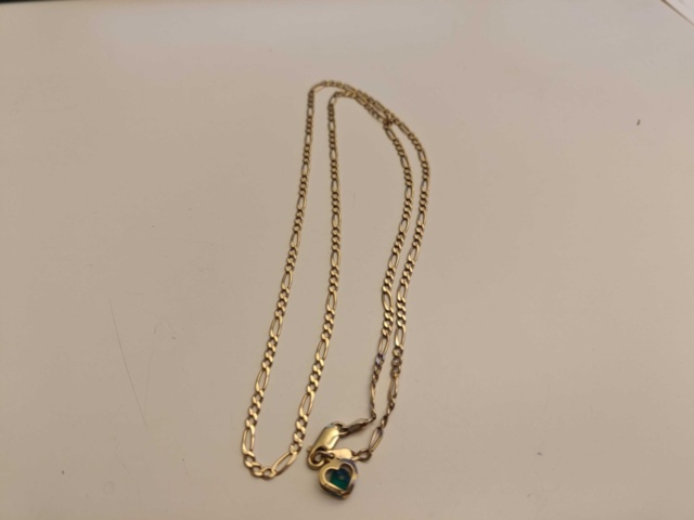 1130290-20 Parti med smycken i guld