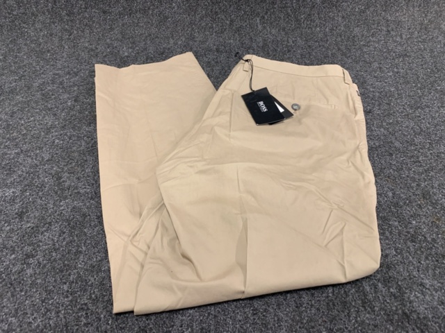 1402906-9 29 st Byxor Hugo Boss