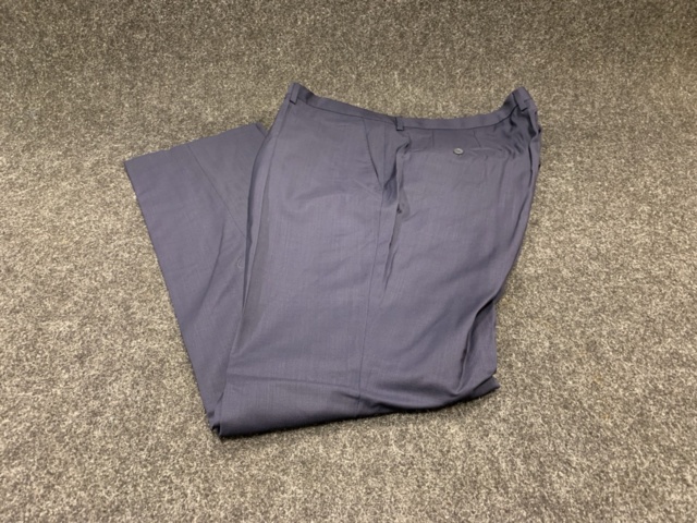 1402906-19 29 st Byxor Hugo Boss