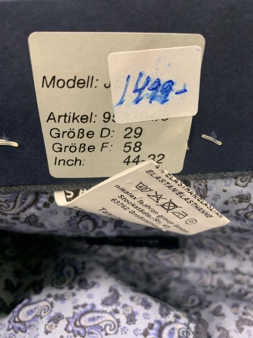 1402907-26 18 st byxor Sansiro