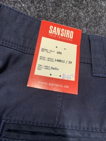 1402907-33 18 st byxor Sansiro