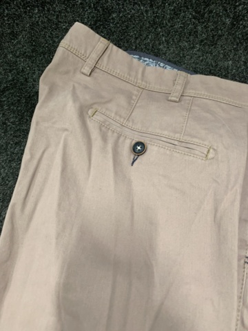 1402907-43 18 st byxor Sansiro