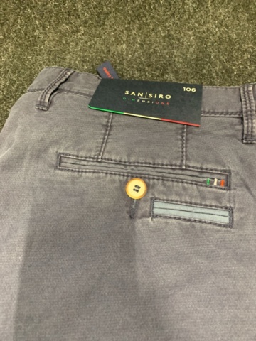 1402907-54 18 st byxor Sansiro