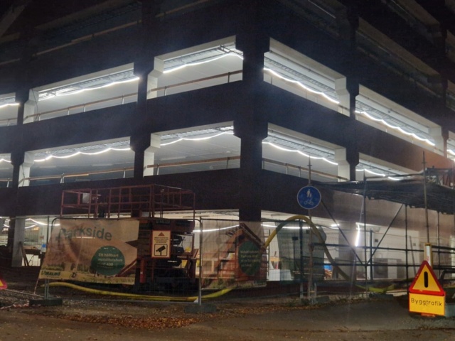 1405182-2 LED strip 50 meters - Shipping included