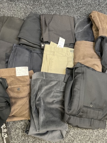 1404971-4 24 st Klädesplagg Hauptfutter, Dimensione, Oscar Jacobsson, Pierre laffitte, m.m.