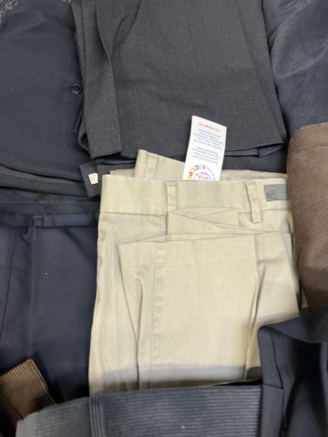 1404971-6 24 st Klädesplagg Hauptfutter, Dimensione, Oscar Jacobsson, Pierre laffitte, m.m.