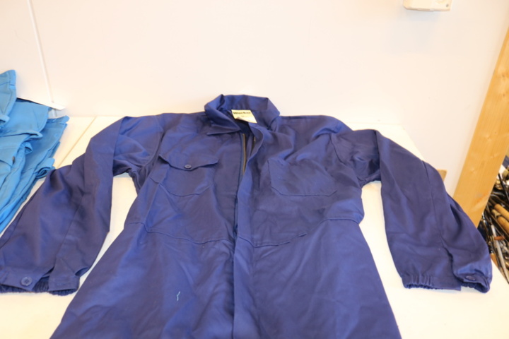 1300793-4 Kasseras Arbetsbyxor & täcke Kasseras