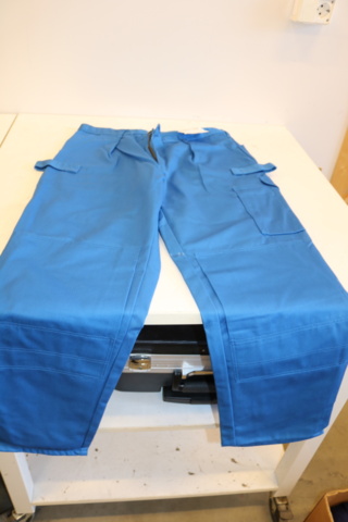 1300793-18 Kasseras Arbetsbyxor & täcke Kasseras