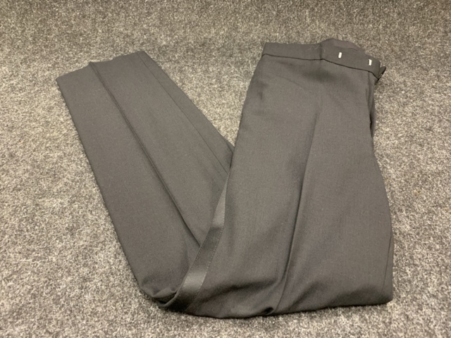 1404971-22 24 st Klädesplagg Hauptfutter, Dimensione, Oscar Jacobsson, Pierre laffitte, m.m.