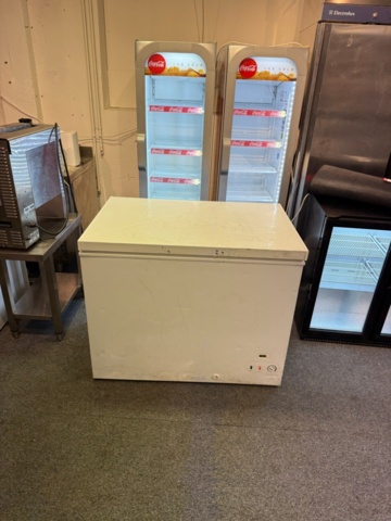 1176453-1 Frysbox ca 285 liter. Testad, fungerar