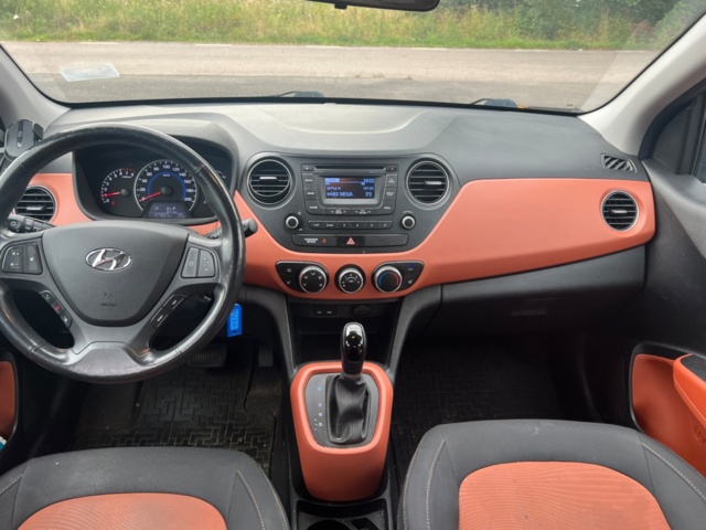 1405245-9 Hyundai i10 1.0 Automatisk, 67hk, 2014