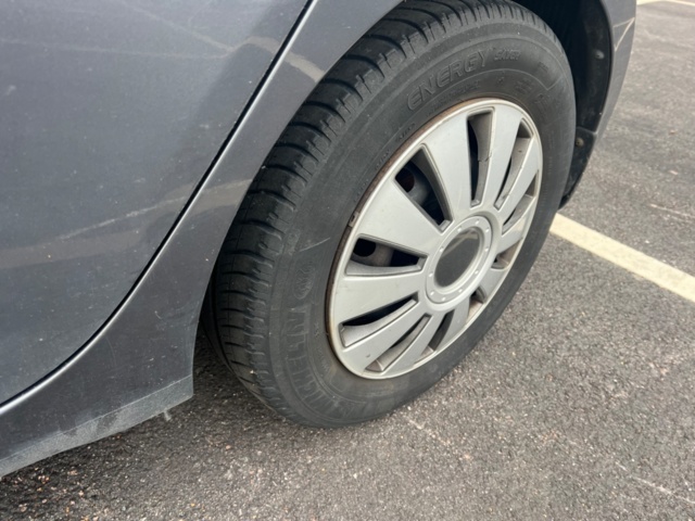 1405245-16 Hyundai i10 1.0 Automatisk, 67hk, 2014