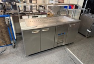 1176444 Refrigerated counter with cooling well, 3 cabinets and top shelf