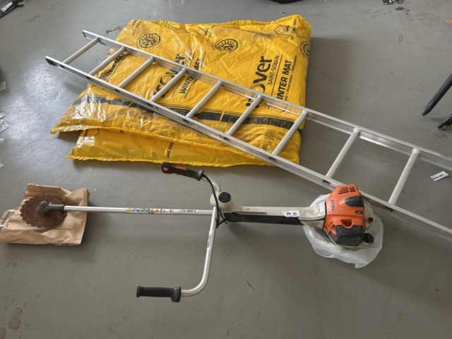 1377987-2 Aluminiumstege Nordic Star, Röjsåg Stihl FS 460C, termomatta Isover