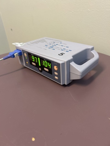 1296689-9 Pulsoximeter – Nellcor N-550